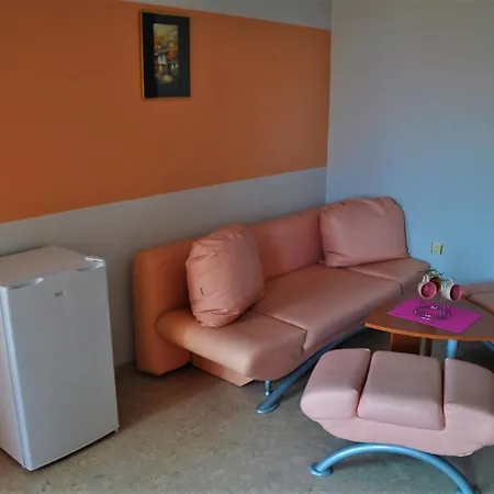 House Dimitrovi 3* סוזופול