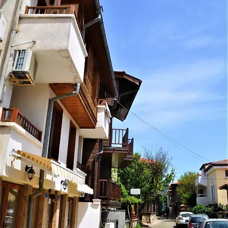 Gasthuis House Dimitrovi Sozopol