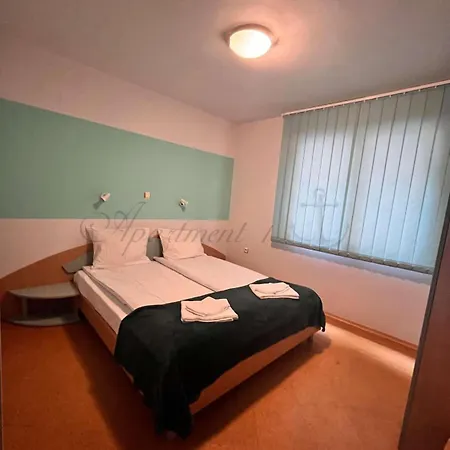 בית הארחה House Dimitrovi סוזופול